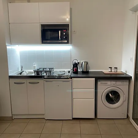 Lahcen Guest house Thorigny-sur-Marne